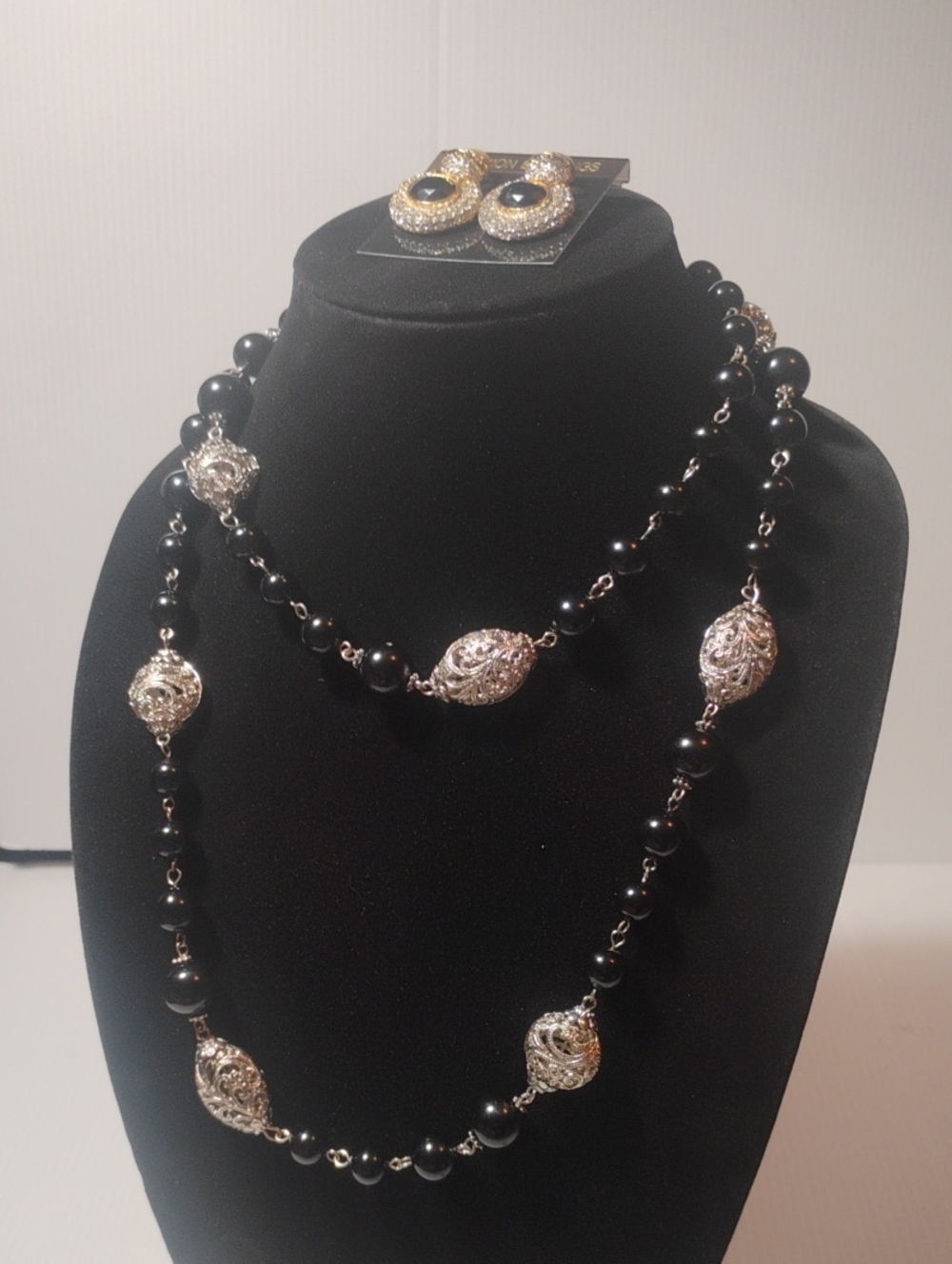 Black Beaded Station necklace W/ornate silver-tone filigree & KJ LANE EARRINGS